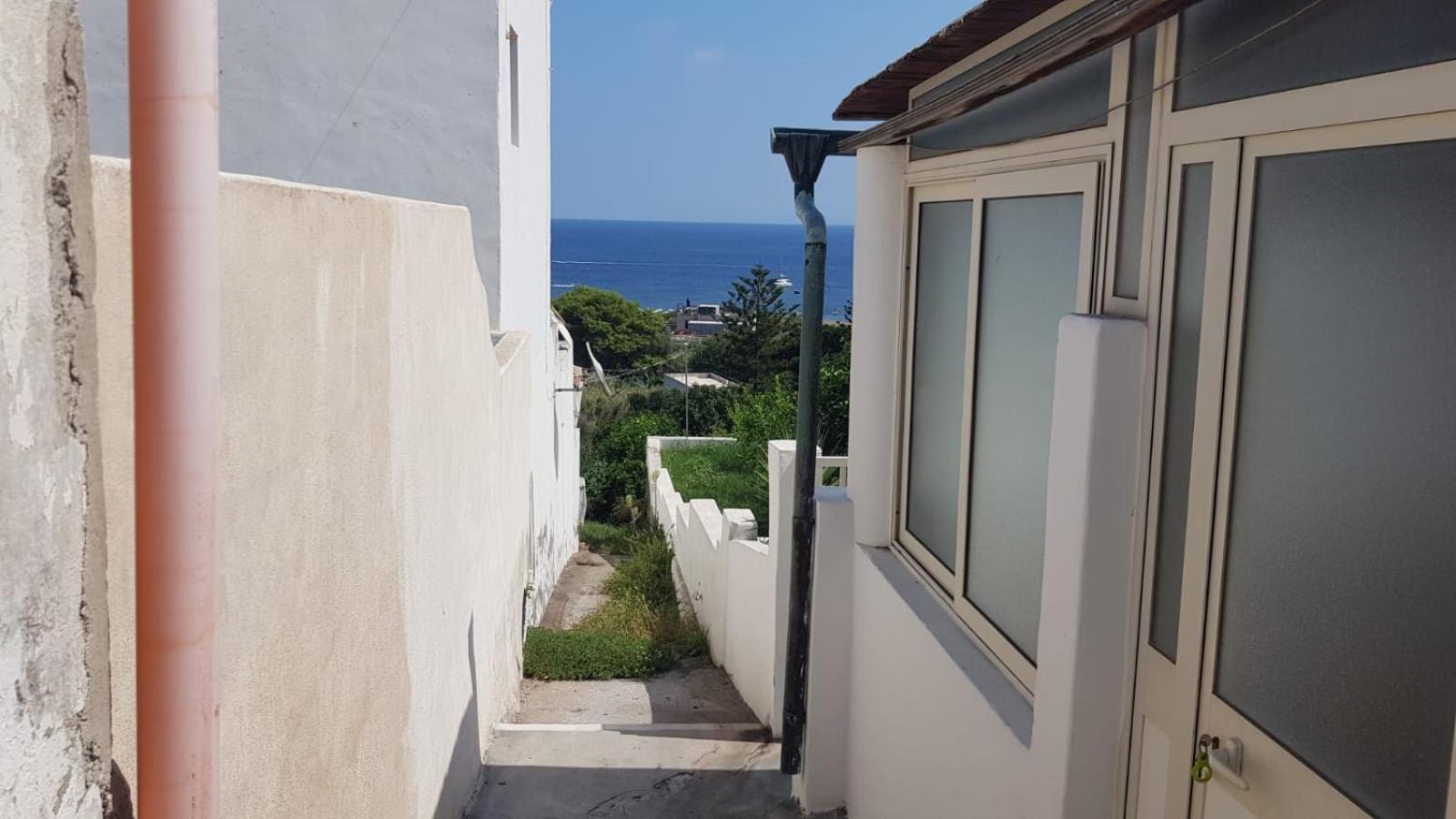 Da Luciano Ξενοδοχείο Στρόμπολι Εξωτερικό φωτογραφία